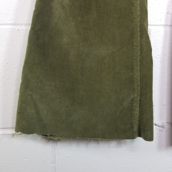 Veronica Beard Sheridan exaggerated high rise flare velvet corduroy cords - Picture 9 of 13